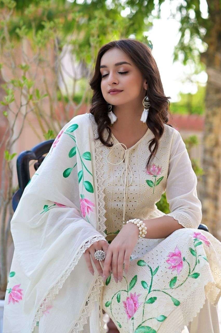 Women's Cotton Hand-Painted Chicken Shifli Straight Kurti With Pant and Mulmul Dupatta Set - Image 2